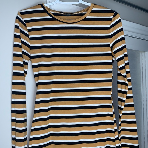 Long Sleeve Shirt - Picture 2 of 3